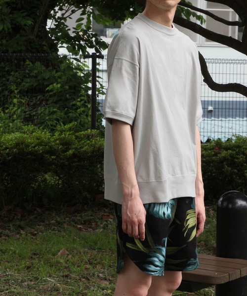 ADAM ET ROPE'（アダムエロペ）の「〈ヘビーウェイト〉ドヅメスウェット ドロップショルダーT（Tシャツ/カットソー・メンズ・ホワイト/ライトグレー/ブラウン系その他・M/L）」の15枚目の写真