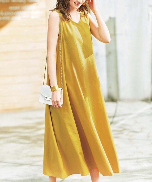 セール ｖネックフレアーワンピース ワンピース Geera ジーラ のファッション通販 Zozotown