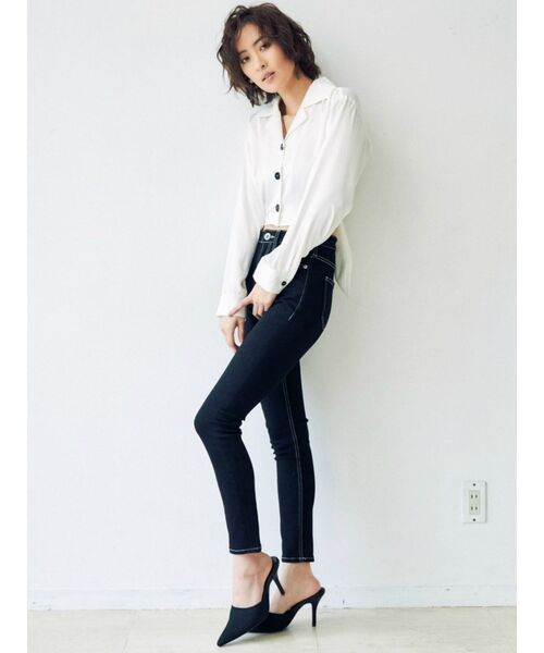 GYDA（ジェイダ）の「ワンウォッシュハイウエストパンツ（デニムパンツ・レディース・ブラック/インディゴブルー・SMALL/MEDIUM/X-SMALL/XX-SMALL）」の14枚目の写真