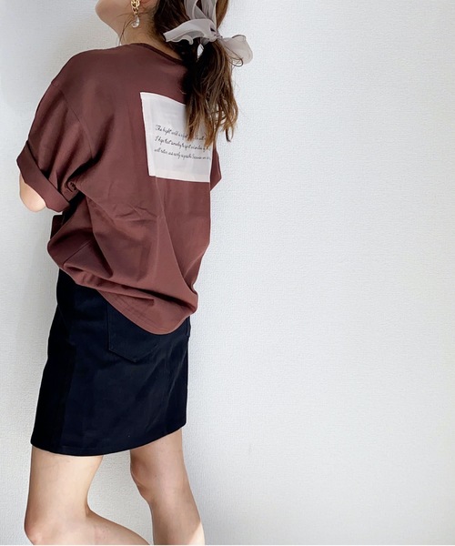 ap retro（アプレトロ）の「アソートバックプリントTEEシャツ【ZOZO限定アイテム】（Tシャツ/カットソー・レディース・ホワイト系その他/ベージュ系その他/オフホワイト/ブラック/ベージュ/ブラック系その他/ブラウン系その他/グレー系その他2/ベージュ系その他3/ライトベージュ/テラコッタ/チャコールグレー/ブラウン系その他2/ブラウン・FREE）」の9枚目の写真