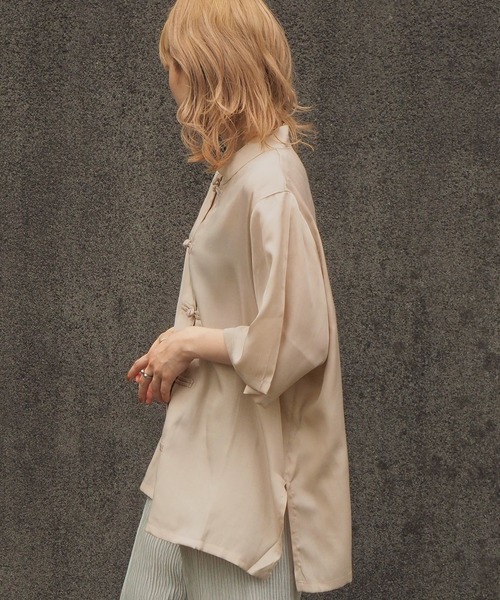 tiptop（ティップトップ）の「2020SS　サテンBIGチャイナシャツ（シャツ/ブラウス・レディース・オフホワイト/モカ/ブラック/ベージュ・FREE）」の18枚目の写真