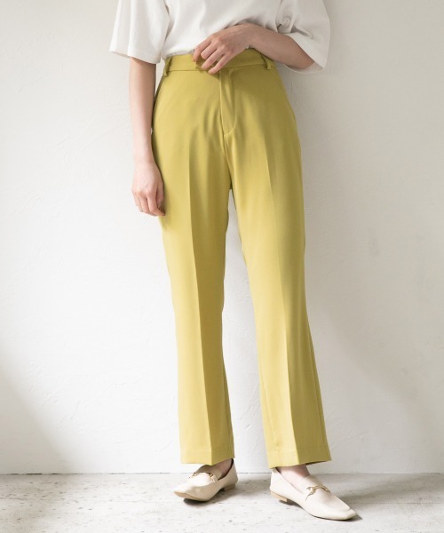 LOWRYS FARM(ローリーズファーム)の「カラーフレアパンツ 892044(その他パンツ・レディース・チャコールグレー/レッド/イエロー/ブルー/アイボリー/ベージュ/ライトブルー/グリーン/ブルー系その他/ブラック・MEDIUM/LARGE/SMALL)」の10枚目の写真