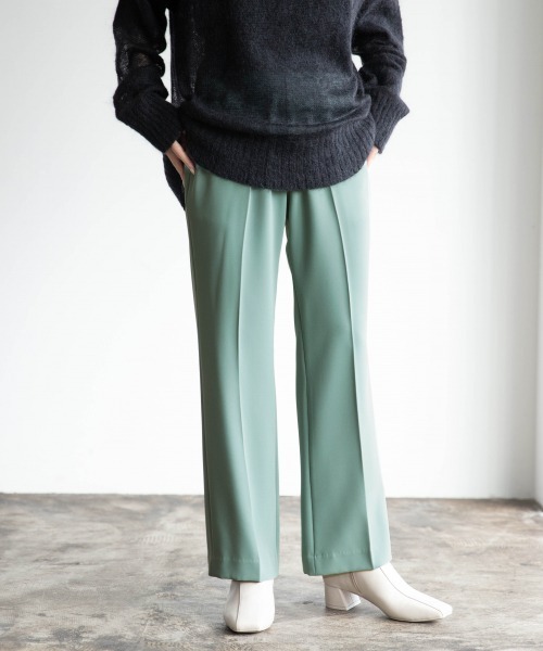 LOWRYS FARM(ローリーズファーム)の「カラーフレアパンツ 892044(その他パンツ・レディース・チャコールグレー/レッド/イエロー/ブルー/アイボリー/ベージュ/ライトブルー/グリーン/ブルー系その他/ブラック・MEDIUM/LARGE/SMALL)」の6枚目の写真