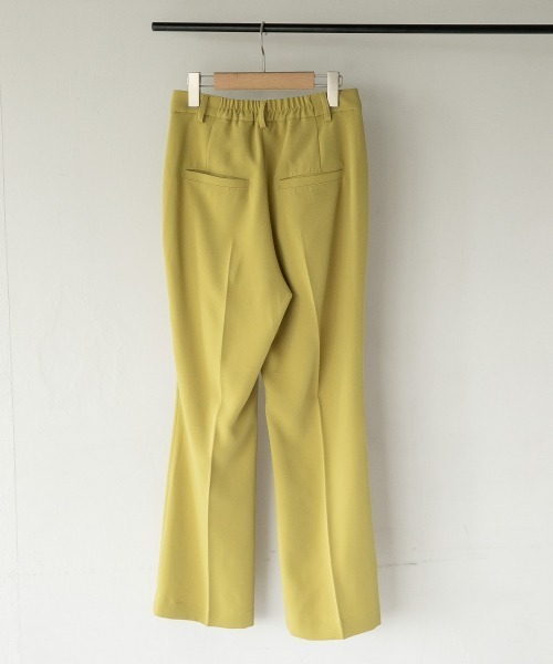 LOWRYS FARM(ローリーズファーム)の「カラーフレアパンツ 892044(その他パンツ・レディース・チャコールグレー/レッド/イエロー/ブルー/アイボリー/ベージュ/ライトブルー/グリーン/ブルー系その他/ブラック・MEDIUM/LARGE/SMALL)」の20枚目の写真