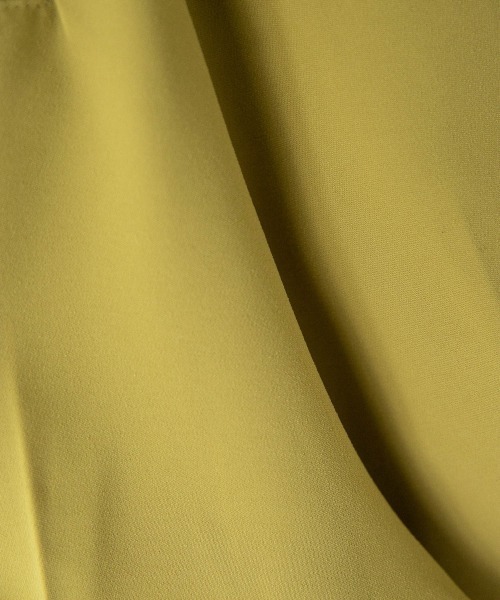 LOWRYS FARM(ローリーズファーム)の「カラーフレアパンツ 892044(その他パンツ・レディース・チャコールグレー/レッド/イエロー/ブルー/アイボリー/ベージュ/ライトブルー/グリーン/ブルー系その他/ブラック・MEDIUM/LARGE/SMALL)」の16枚目の写真