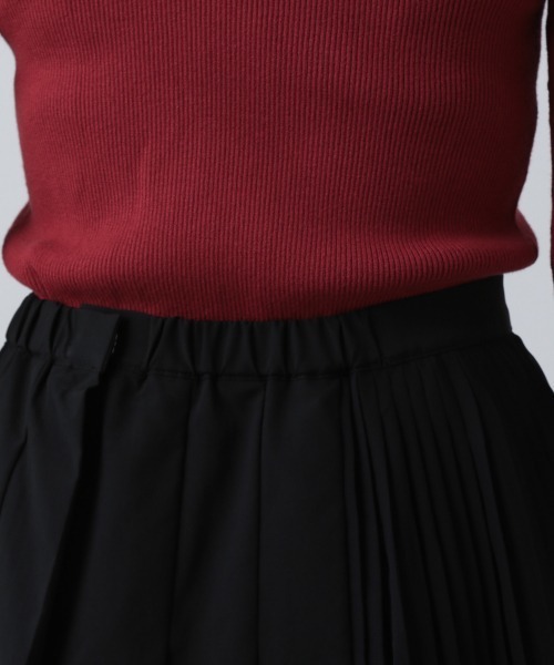 PAGEBOY（ページボーイ）の「デザインプリーツスカート（スカート・レディース・ブラック/グレイッシュベージュ/レッド系その他・FREE）」の14枚目の写真
