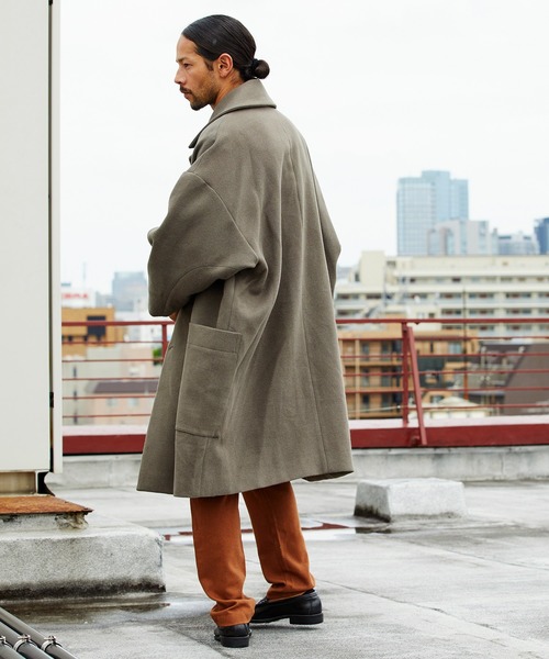 CAMBIO（カンビオ）の「mj7456-Over Size Double Chester Coat チェスターコート（チェスターコート・メンズ・チャコール/ライトベージュ/グレー・M/L）」の9枚目の写真