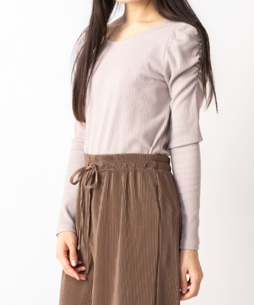 Mysa&Liina(ミーサリーナ)の「パワショルリブトップス(Tシャツ/カットソー・レディース・ブラック/オフホワイト/グレイッシュベージュ/テラコッタ・M)」の1枚目の写真