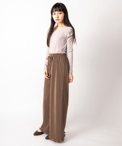 Mysa&Liina(ミーサリーナ)の「パワショルリブトップス(Tシャツ/カットソー・レディース・ブラック/オフホワイト/グレイッシュベージュ/テラコッタ・M)」の8枚目の写真