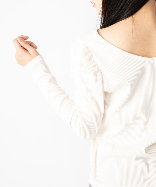 Mysa&Liina(ミーサリーナ)の「パワショルリブトップス(Tシャツ/カットソー・レディース・ブラック/オフホワイト/グレイッシュベージュ/テラコッタ・M)」の17枚目の写真