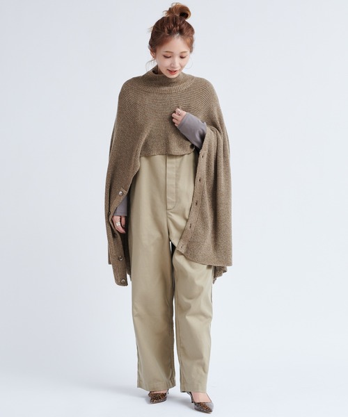 DouDou（ドゥドゥ）の「ニット2WAYポンチョストール（ストール/ショール・レディース・チャコールグレー/ブラウン/ベージュ・FREE）」の9枚目の写真