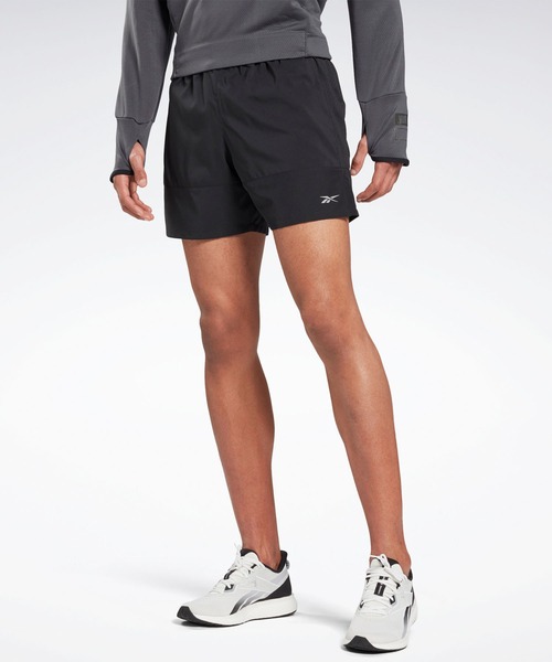 Reebok(リーボック)の「ラン エッセンシャルズ 5インチ ショーツ / Run Essentials 5-Inch Shorts(その他パンツ・メンズ・ネイビー/ブラック・LARGE/MEDIUM/SMALL/X-LARGE/XX-LARGE/XXX-LARGE/X-SMALL)」の1枚目の写真