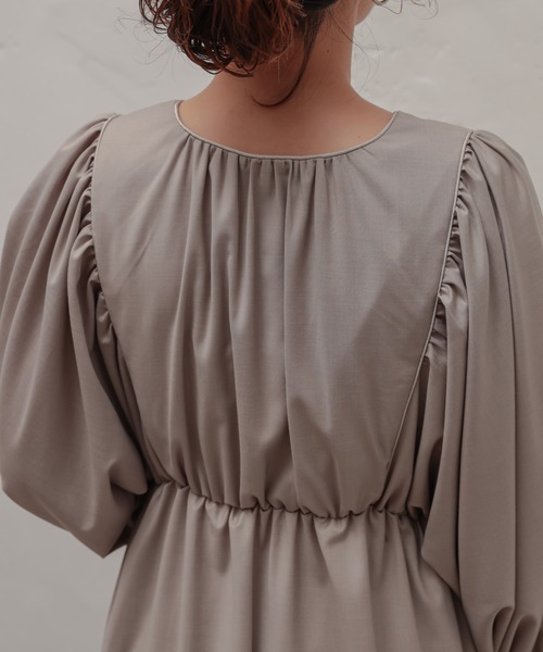 natural couture（ナチュラルクチュール）の「【大人ナチュ】前後2WAYボリュームスリーブワンピース（ワンピース・レディース・ベージュ/ブラウン/オフホワイト・FREE）」の20枚目の写真