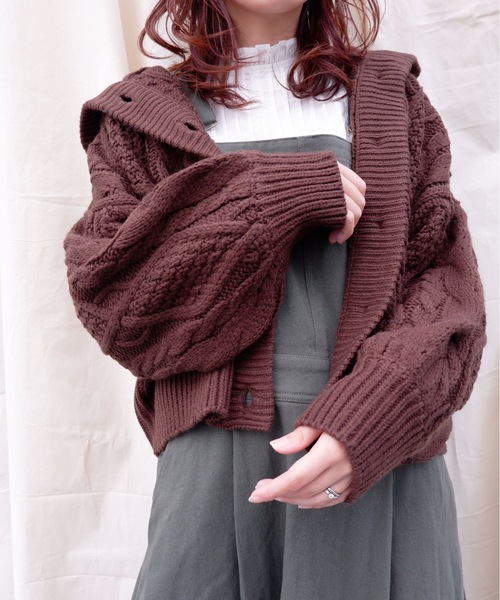 sakishimatokyo（サキシマトーキョー）の「【ZOZO限定】サキシマamp「フードツキケーブルアミニットカーディガン」（カーディガン/ボレロ・レディース・ブラック/ブラウン/オフホワイト/ピンク/モカ・FREE）」の4枚目の写真