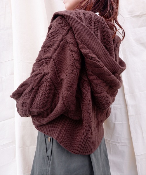 sakishimatokyo（サキシマトーキョー）の「【ZOZO限定】サキシマamp「フードツキケーブルアミニットカーディガン」（カーディガン/ボレロ・レディース・ブラック/ブラウン/オフホワイト/ピンク/モカ・FREE）」の7枚目の写真