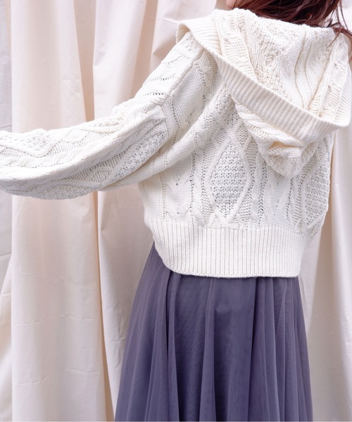 sakishimatokyo（サキシマトーキョー）の「【ZOZO限定】サキシマamp「フードツキケーブルアミニットカーディガン」（カーディガン/ボレロ・レディース・ブラック/ブラウン/オフホワイト/ピンク/モカ・FREE）」の6枚目の写真