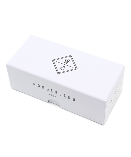 wonderland(ワンダーランド)の「パリスヒルトン着用 ワンダーランド コロニー サングラス WONDERLAND COLONY 06(サングラス・レディース・クリア・ONE SIZE)」の5枚目の写真