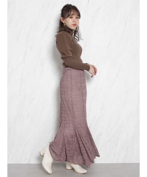 dazzlin（ダズリン）の「フロントタックタートルミットトップス（ニット/セーター・レディース・ブラック/ベージュ/ブラウン/グレー・FREE）」の5枚目の写真