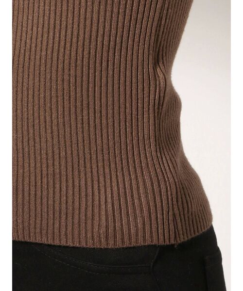 dazzlin（ダズリン）の「フロントタックタートルミットトップス（ニット/セーター・レディース・ブラック/ベージュ/ブラウン/グレー・FREE）」の22枚目の写真