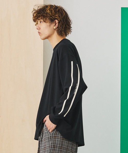 UNITED TOKYO（ユナイテッドトウキョウ）の「オーバーサイズラインプリントT（Tシャツ/カットソー・メンズ・オフホワイト/ブラック・FREE/0）」の11枚目の写真