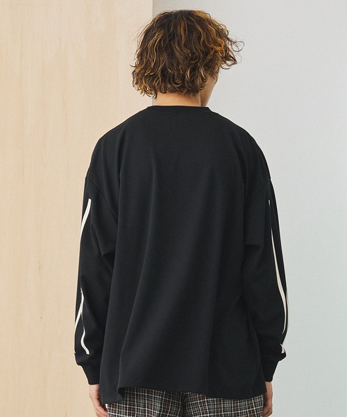 UNITED TOKYO（ユナイテッドトウキョウ）の「オーバーサイズラインプリントT（Tシャツ/カットソー・メンズ・オフホワイト/ブラック・FREE/0）」の12枚目の写真