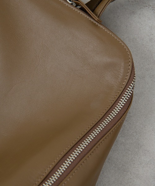 累計販売7,000点以上！高レビュー】【PC収納可】レザーバックパック