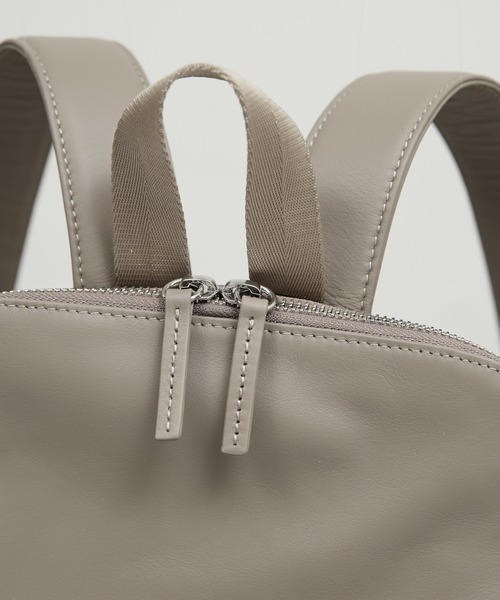 累計販売7,000点以上！高レビュー】【PC収納可】レザーバックパック