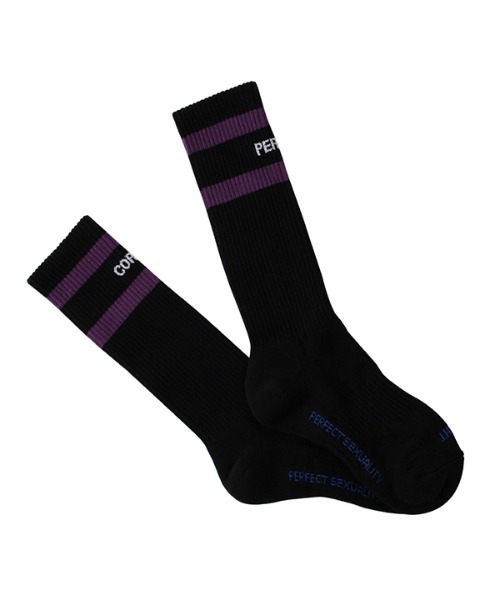 PERFECTCORNER（パーフェクトコーナー）の「【PERFECTCORNER 】レフトライト ハイソックス(FILE) / PERFECT CORNER LEFT RIGHT HIGH SOCKS(FILE)（ソックス/靴下・レディース・グレー/ホワイト×レッド/ホワイト×ブラック/ブラック×パープル/ブラック×レッド・FREE）」の3枚目の写真
