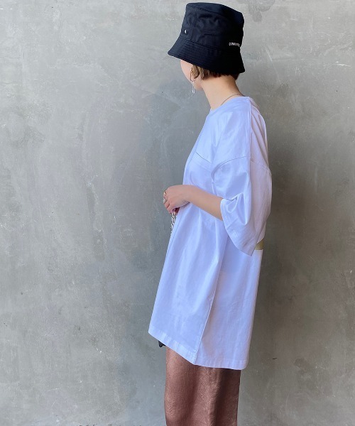 CONVERSE TOKYO（コンバーストウキョウ）の「[CONVERSE TOKYO/コンバーストウキョウ] 別注 スターバックプリントTシャツ（Tシャツ/カットソー・レディース・ホワイト/ブラック・4/3）」の3枚目の写真