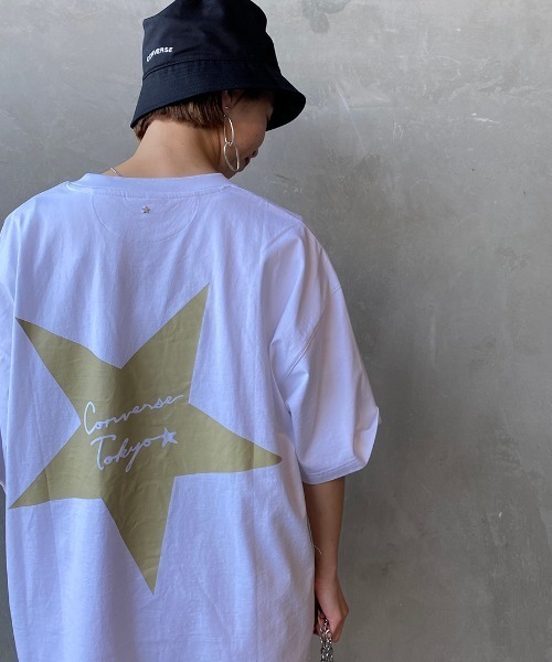 CONVERSE TOKYO（コンバーストウキョウ）の「[CONVERSE TOKYO/コンバーストウキョウ] 別注 スターバックプリントTシャツ（Tシャツ/カットソー・レディース・ホワイト/ブラック・4/3）」の13枚目の写真