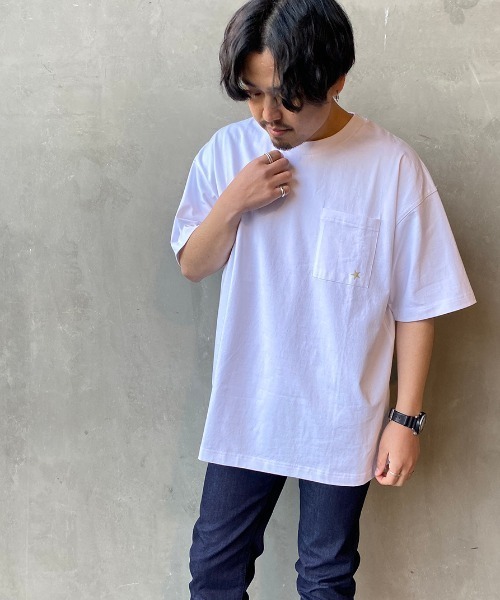 CONVERSE TOKYO（コンバーストウキョウ）の「[CONVERSE TOKYO/コンバーストウキョウ] 別注 スターバックプリントTシャツ（Tシャツ/カットソー・レディース・ホワイト/ブラック・4/3）」の11枚目の写真