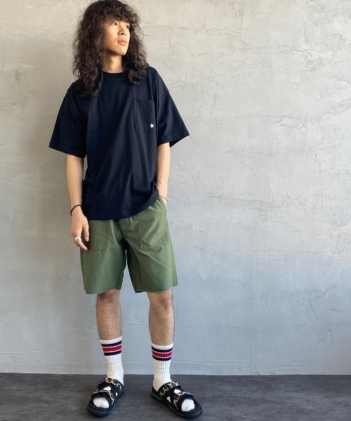 CONVERSE TOKYO（コンバーストウキョウ）の「[CONVERSE TOKYO/コンバーストウキョウ] 別注 スターバックプリントTシャツ（Tシャツ/カットソー・レディース・ホワイト/ブラック・4/3）」の20枚目の写真