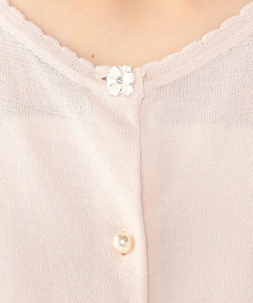 LODISPOTTO（ロディスポット）の「フルールボタンフリルカーディガン（カーディガン/ボレロ・レディース・ベージュ/ネイビー/ピンク/アイボリー/ラベンダー・MEDIUM）」の11枚目の写真