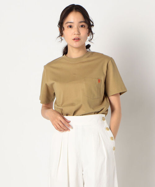 UNIVERSAL CHEMISTRY(ユニバーサルケミストリー)の「【UNIVERSAL OVERALL/ユニバーサルオーバーオール】NARROW CREW POCKET TEE #U2112206(Tシャツ/カットソー・レディース・ホワイト/ブラック/ベージュ/オリーブ・MEDIUM)」の3枚目の写真