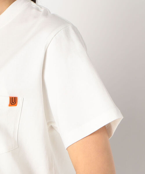 UNIVERSAL CHEMISTRY(ユニバーサルケミストリー)の「【UNIVERSAL OVERALL/ユニバーサルオーバーオール】NARROW CREW POCKET TEE #U2112206(Tシャツ/カットソー・レディース・ホワイト/ブラック/ベージュ/オリーブ・MEDIUM)」の9枚目の写真