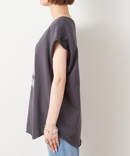 CIAOPANIC TYPY（チャオパニックティピー）の「切替ノースリーブビッグロゴTEE（Tシャツ/カットソー・レディース・ベージュ/チャコールグレー/アイボリー・ONE SIZE）」の16枚目の写真