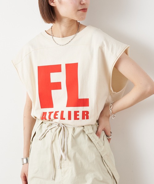 CIAOPANIC TYPY（チャオパニックティピー）の「切替ノースリーブビッグロゴTEE（Tシャツ/カットソー・レディース・ベージュ/チャコールグレー/アイボリー・ONE SIZE）」の4枚目の写真