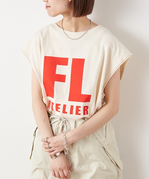 CIAOPANIC TYPY（チャオパニックティピー）の「切替ノースリーブビッグロゴTEE（Tシャツ/カットソー・レディース・ベージュ/チャコールグレー/アイボリー・ONE SIZE）」の5枚目の写真