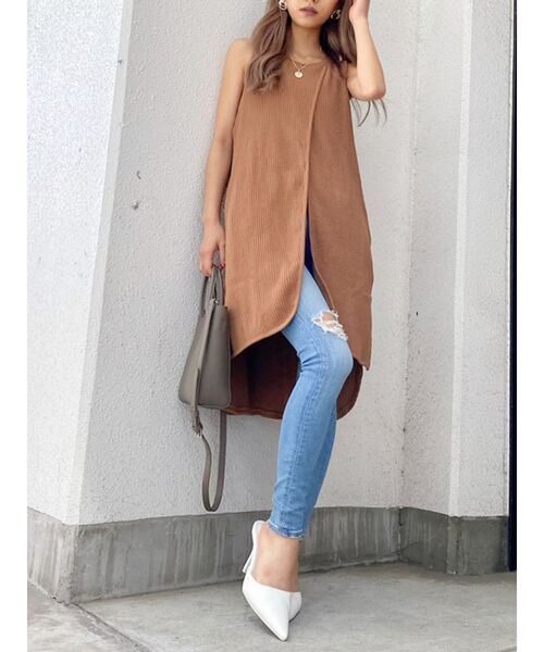 GYDA(ジェイダ)の「フロントスリットワッフルロングノースリーブTOPS(Tシャツ/カットソー・レディース・オフホワイト/ダークグリーン/キャメル・FREE)」の4枚目の写真