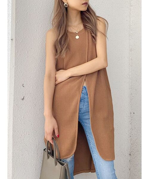 GYDA(ジェイダ)の「フロントスリットワッフルロングノースリーブTOPS(Tシャツ/カットソー・レディース・オフホワイト/ダークグリーン/キャメル・FREE)」の10枚目の写真