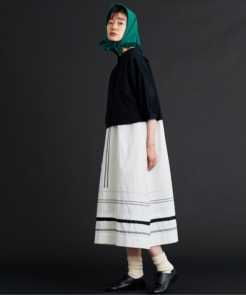 Malle（マル）の「malle コットン/リネン　刺繍スモックドレス（ワンピース・レディース・ホワイト/ホワイト×ブラック・FREE）」の21枚目の写真