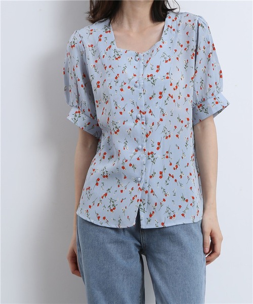 TODAYFUL パフスリーブ ホワイトシャツ TODAYFUL（トゥデイフル）の「パフショルダーコンパクトシャツ