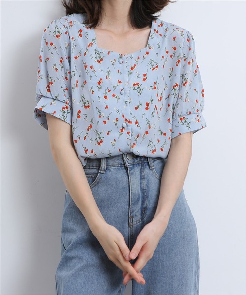 MAISON DE THERESE(メゾン ド テレーズ)の「花柄パフスリーブシャツ(シャツ/ブラウス・レディース・ホワイト/ブルー・M/L/S)」の22枚目の写真
