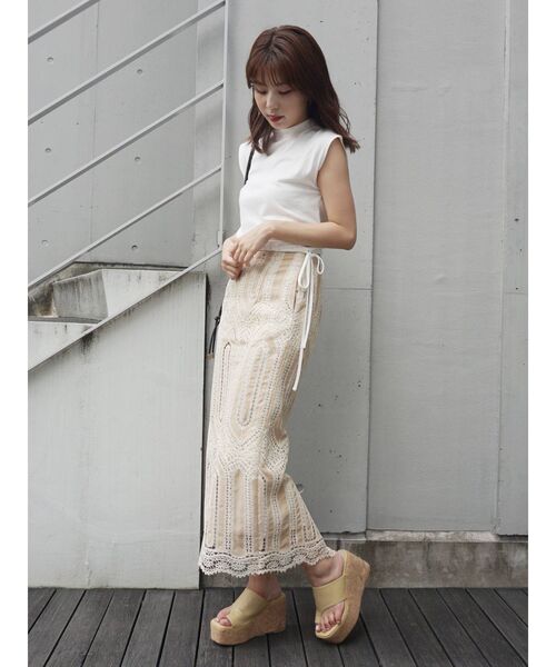 MERCURYDUO（マーキュリーデュオ）の「ピグメントクロップドカットソー（Tシャツ/カットソー・レディース・ベージュ/ミント/オフホワイト/ブラック・FREE）」の20枚目の写真