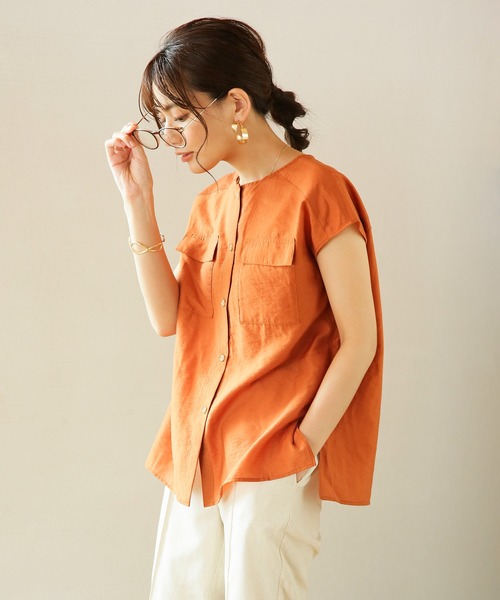 Emilyan（エミリアン）の「【テンセルリネン】タックフレアーシャツブラウス（シャツ/ブラウス・レディース・ブラック/ベージュ/オレンジ・9号）」の14枚目の写真