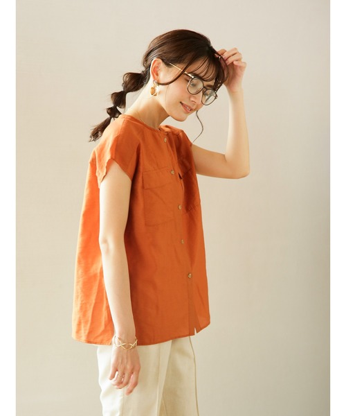 Emilyan（エミリアン）の「【テンセルリネン】タックフレアーシャツブラウス（シャツ/ブラウス・レディース・ブラック/ベージュ/オレンジ・9号）」の17枚目の写真