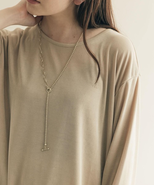 SMELLY（スメリー）の「ボールチェーンキリカエロングネックレス（ネックレス・レディース・ゴールド・-）」の2枚目の写真