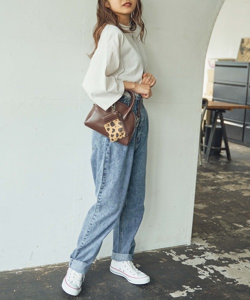 WEGO（ウィゴー）の「WEGO/【ZOZOTOWN＆一部店限定】パスケース付きボストンショルダーバッグ（ショルダーバッグ・レディース・ブラック/その他1/ブラウン・FREE）」の4枚目の写真