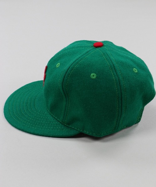 EBBETS FIELD FLANNEL（エベッツフィールドフランネル）の「【EBBETS FIELD FLANNELS / エベッツフィールドフランネルズ】OAKLANDベースボールキャップ（キャップ・メンズ・グリーン・ONESIZE）」の6枚目の写真