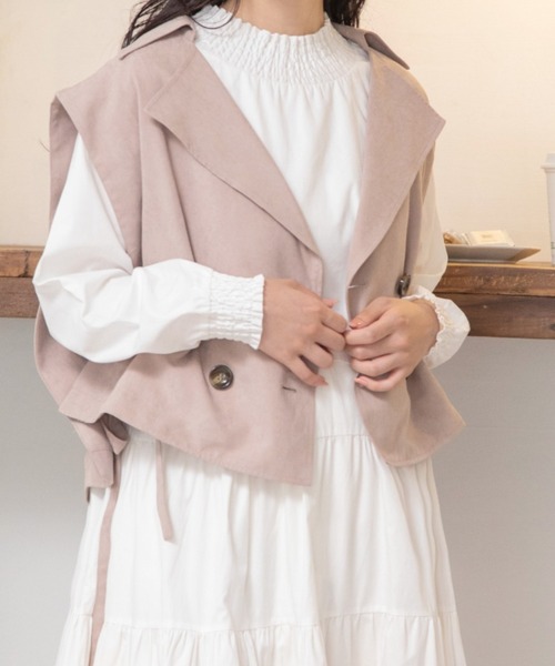 Mysa&Liina（ミーサリーナ）の「トレンチ×ジレベスト　2WAYライトアウター（トレンチコート・レディース・ブラウン/アイボリー/グレイッシュベージュ・M）」の13枚目の写真